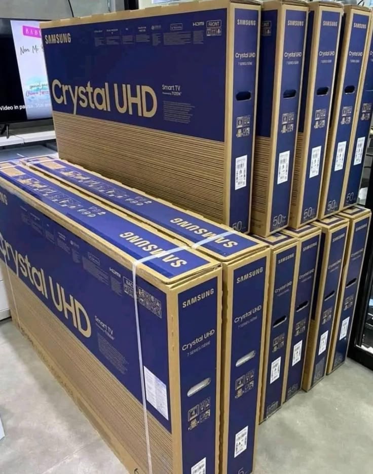 Samsung Crystal UHD 7 Series Smart TV