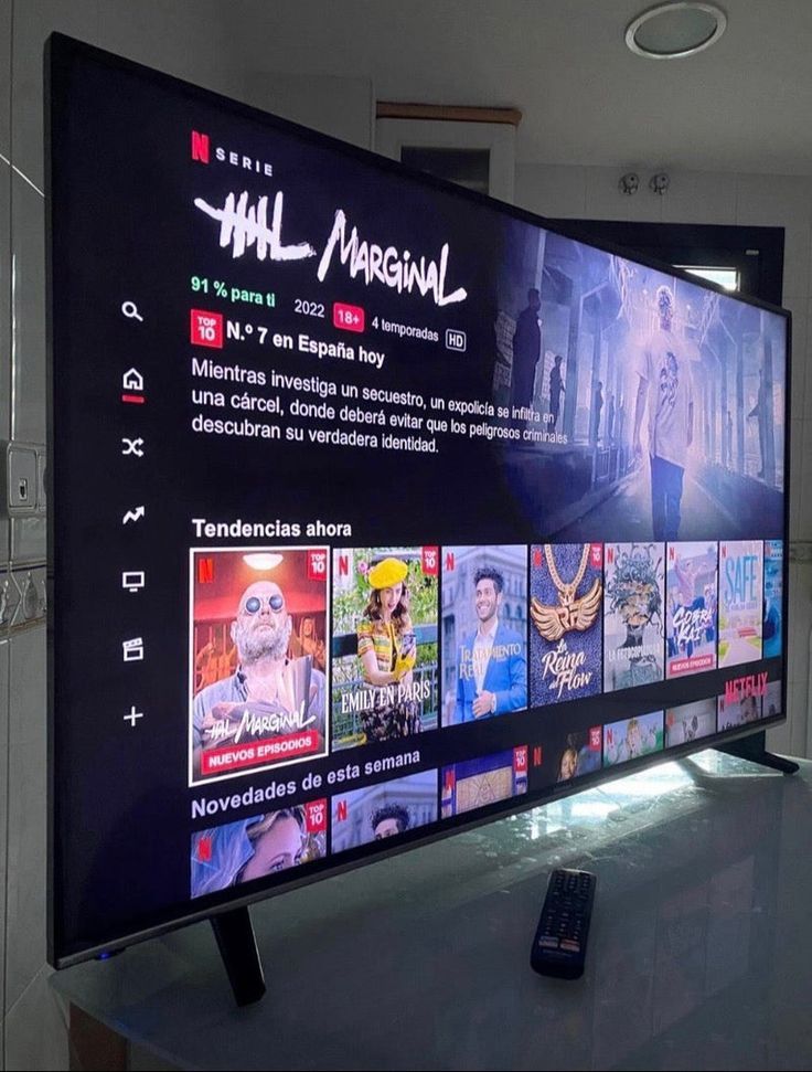 Samsung Curved Smart TV with Remote