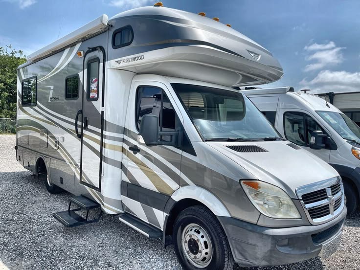 Fleetwood Tioga Montara Class C Motorhome