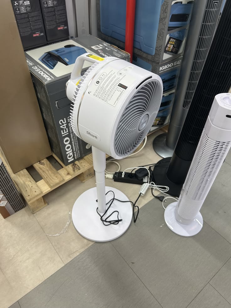 Shark FlexBreeze Portable Indoor/Outdoor Pedestal Fan