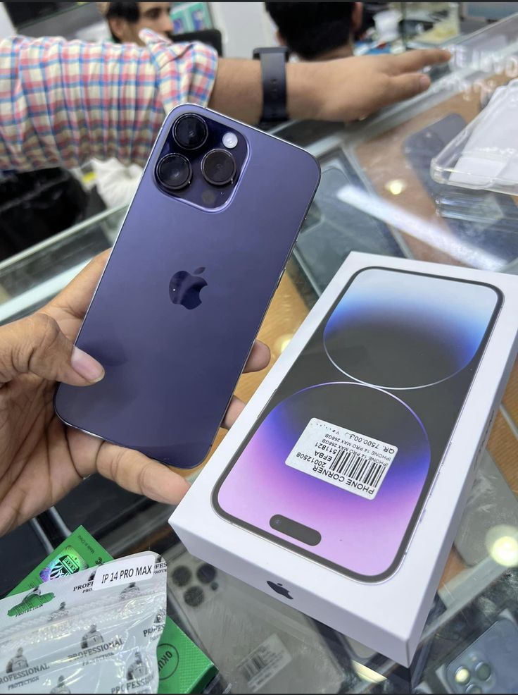 Apple iPhone 14 Pro Max 256GB Smartphone