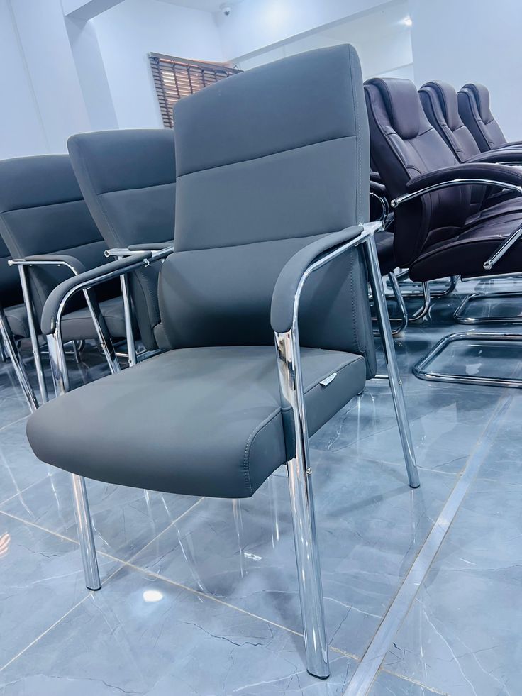 Modern Grey Faux Leather Office Guest Chair with Chrome Frame