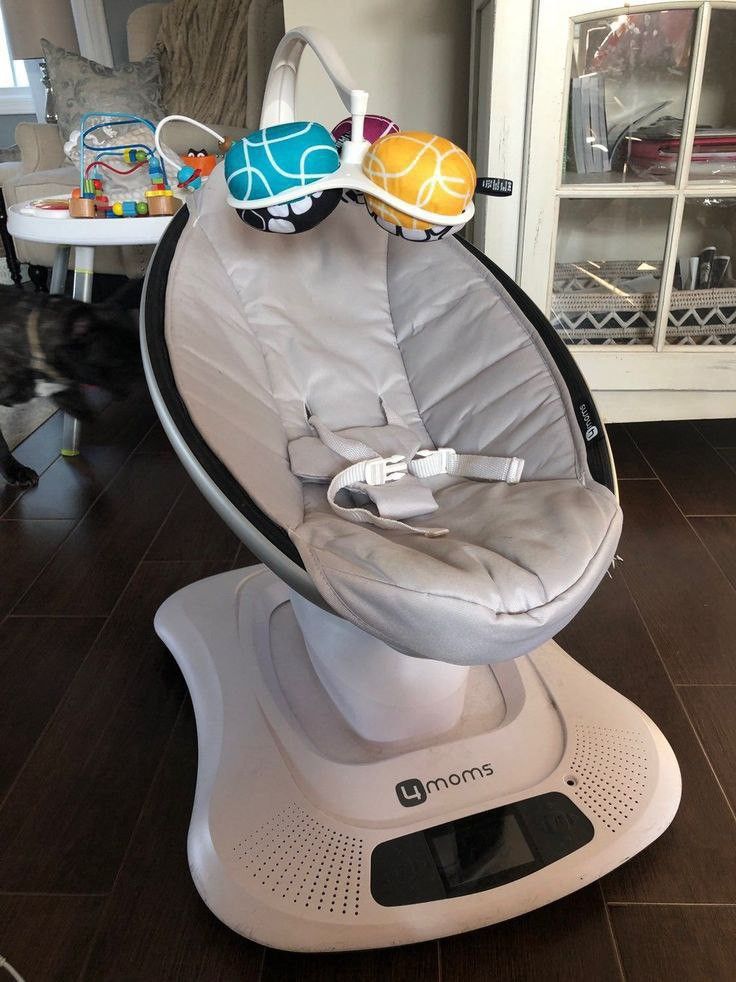 4moms mamaRoo Multi-Motion Baby Swing