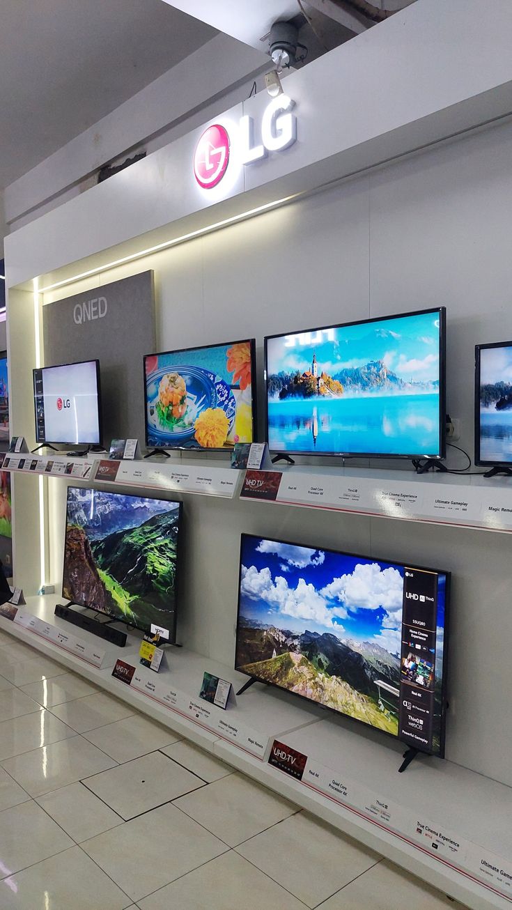 LG 55-inch UQ80 Series 4K UHD Smart TV